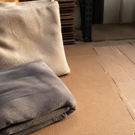Throw blankets with logo printing